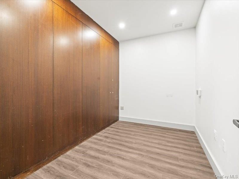 Empty room, Interior, Recessed Lighting, Wood Texture Flooring, Wooden Walls