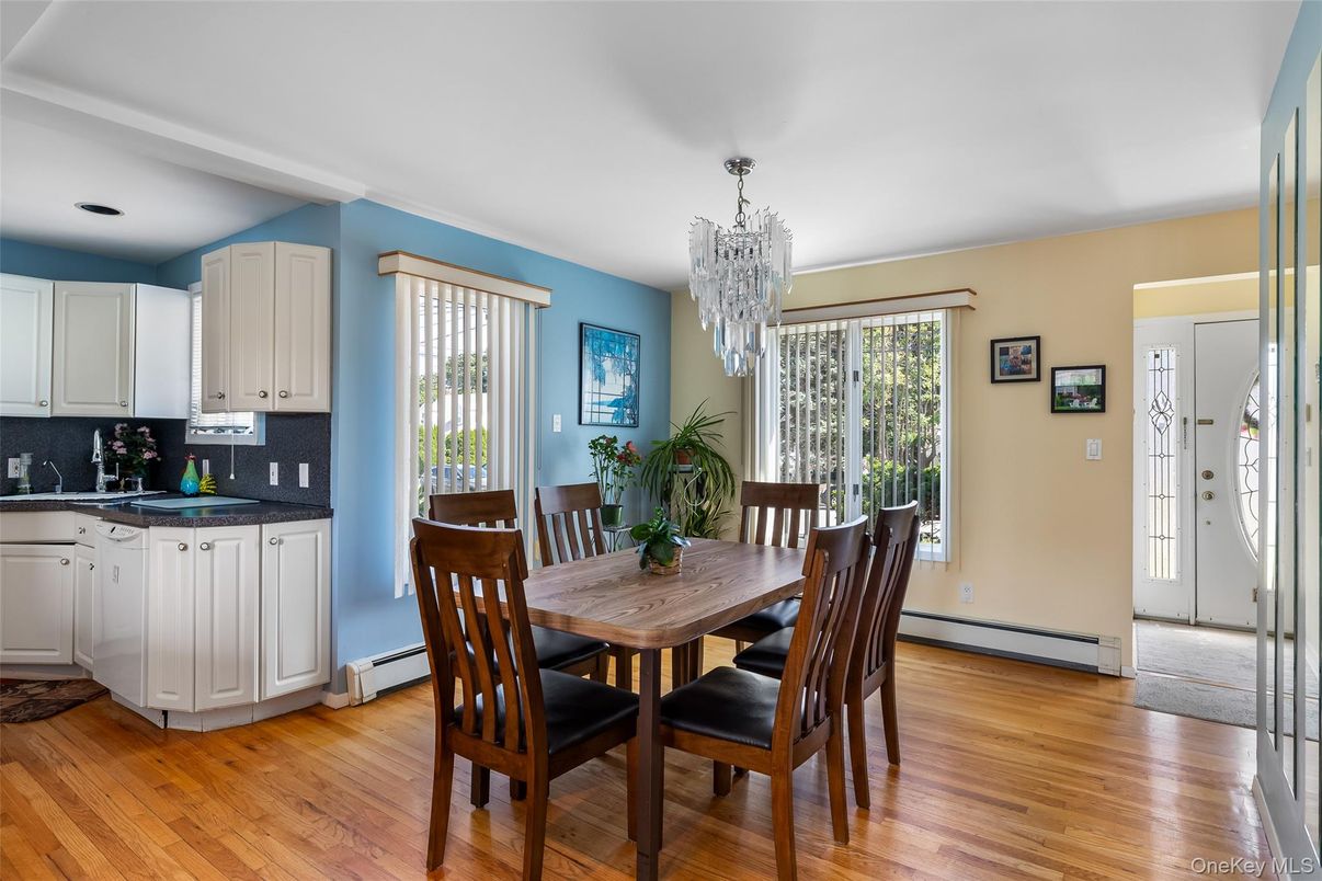Chandelier, Dining room, Interior, Kitchen, Wood Texture Flooring