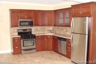 Interior, Kitchen, Stainless Steel Appliances