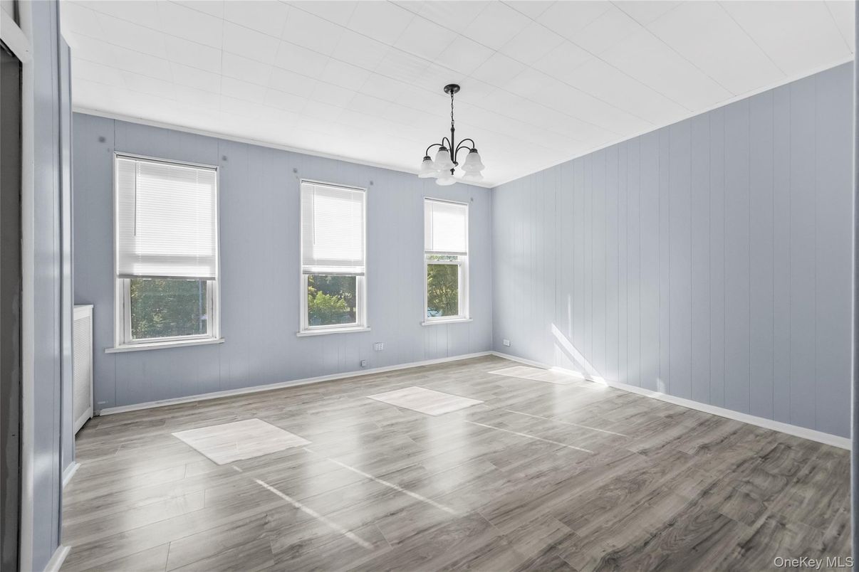 Empty room, Interior, Pendant Lights, Wood Texture Flooring