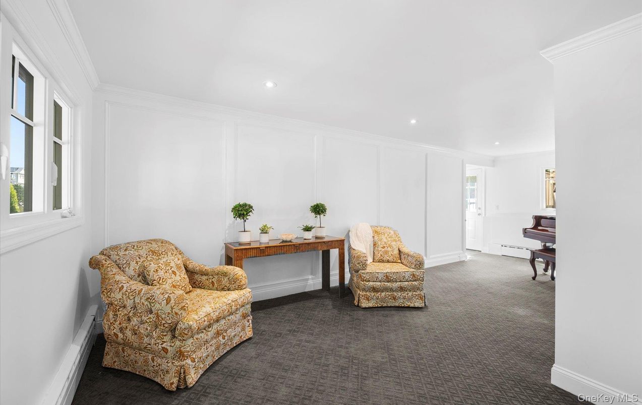 Interior, Piano, Recessed Lighting