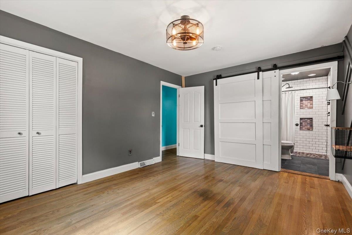 Bathroom, Empty room, Interior, Wood Texture Flooring