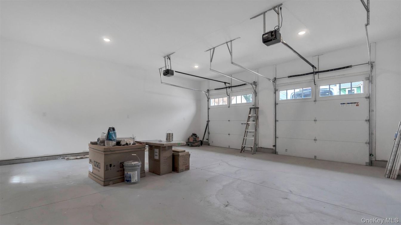 Garage, Interior, Recessed Lighting