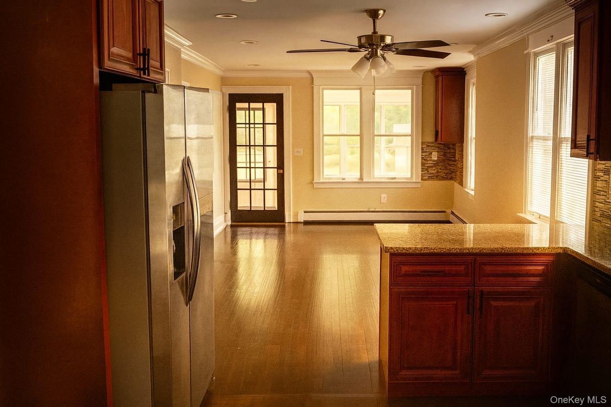Interior, Kitchen, Recessed Lighting, Wood Texture Flooring