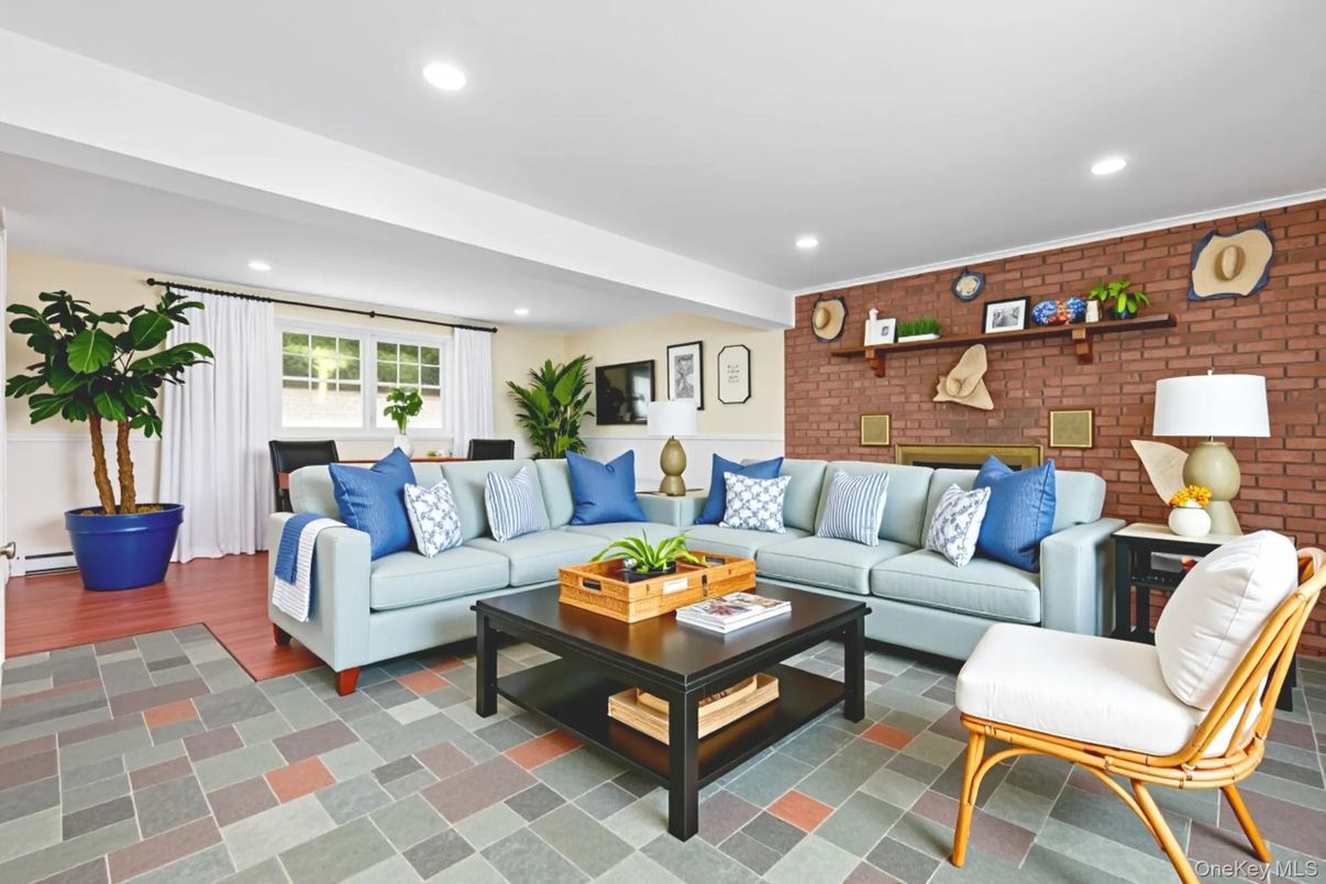 Interior, Living room, Recessed Lighting, Stone Walls