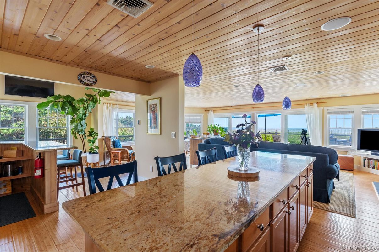 Dining room, Interior, Pendant Lights, Recessed Lighting, Wooden Ceilings, Wood Texture Flooring