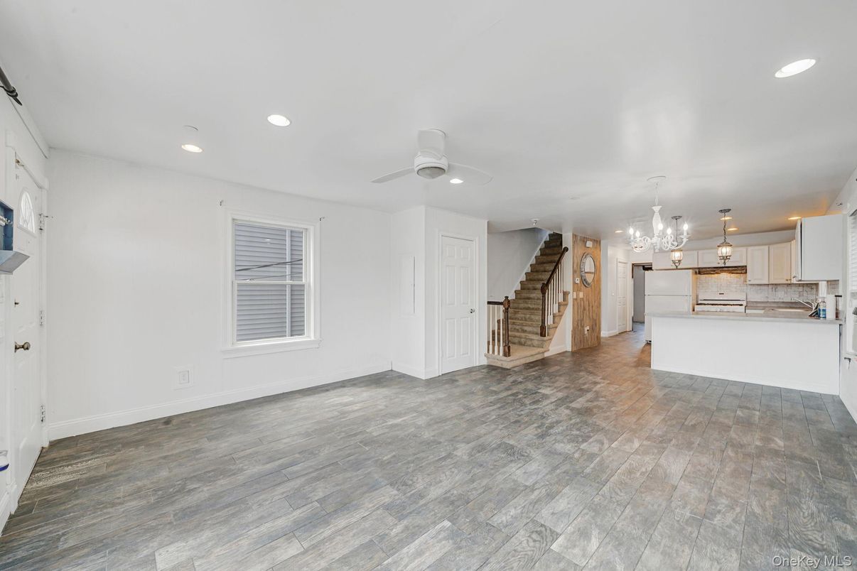 Chandelier, Empty room, Interior, Kitchen, Pendant Lights, Recessed Lighting, Wood Texture Flooring
