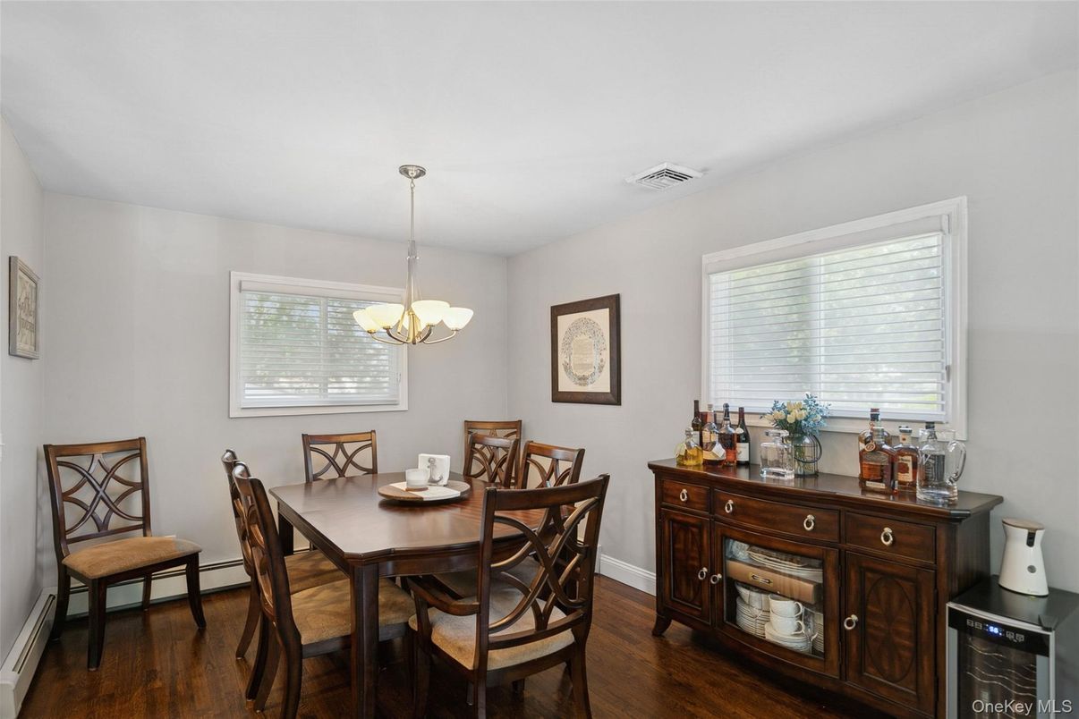 Chandelier, Dining room, Interior, Pendant Lights, Wood Texture Flooring