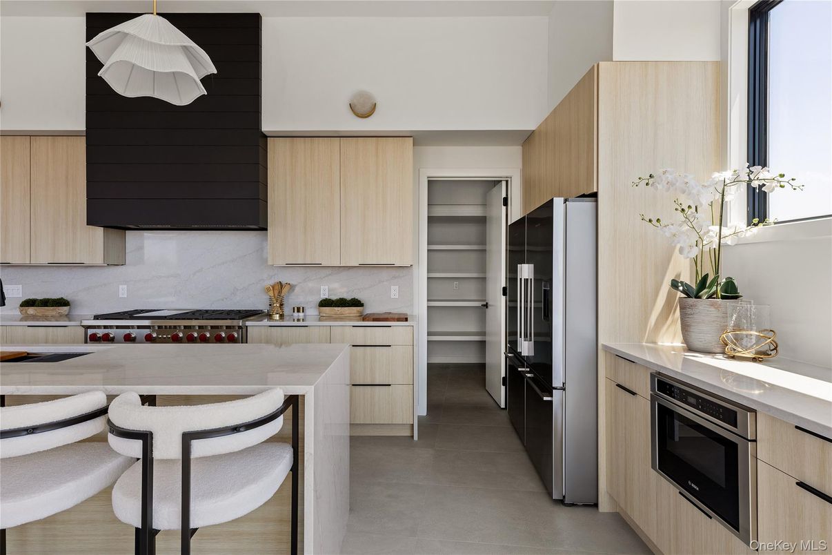 Interior, Kitchen, Stainless Steel Appliances