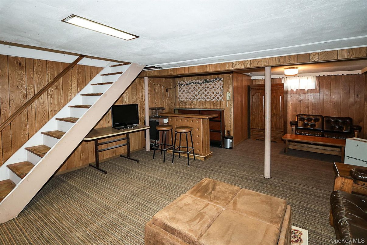 Interior, Wooden Walls