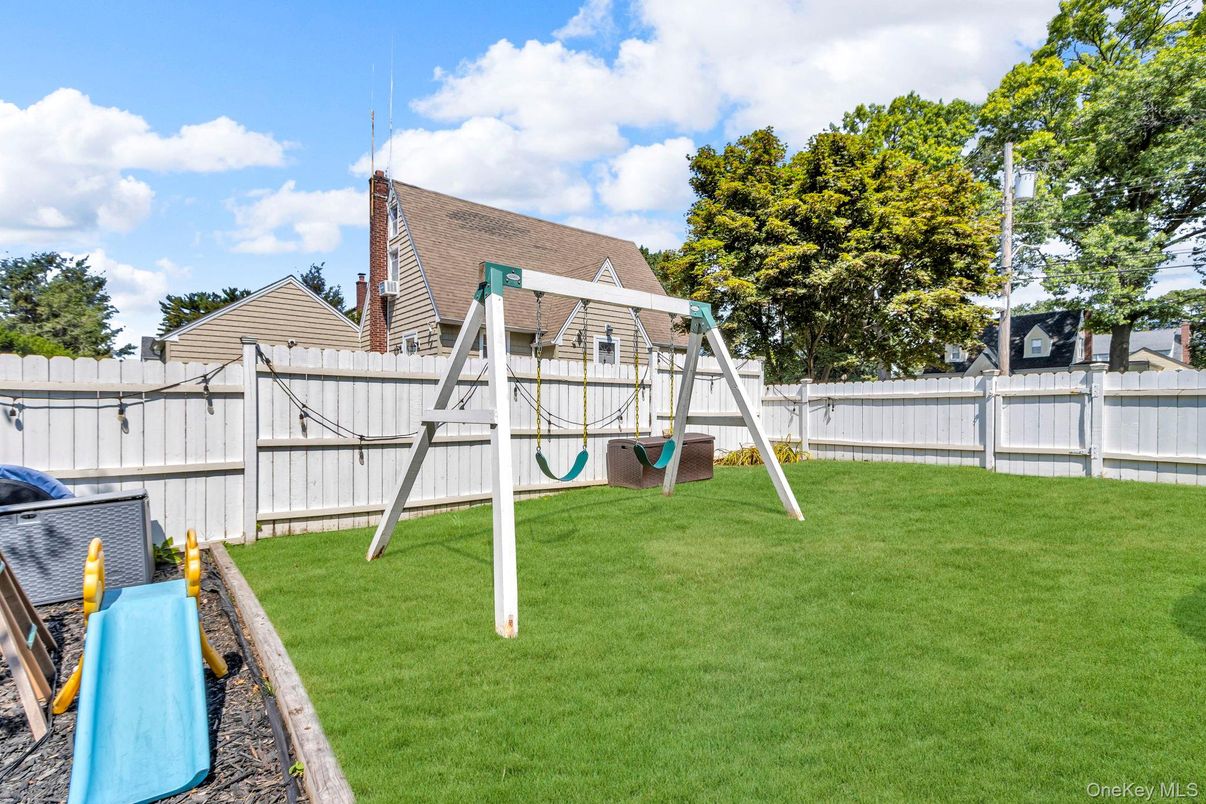 Backyard, Exterior, Playground