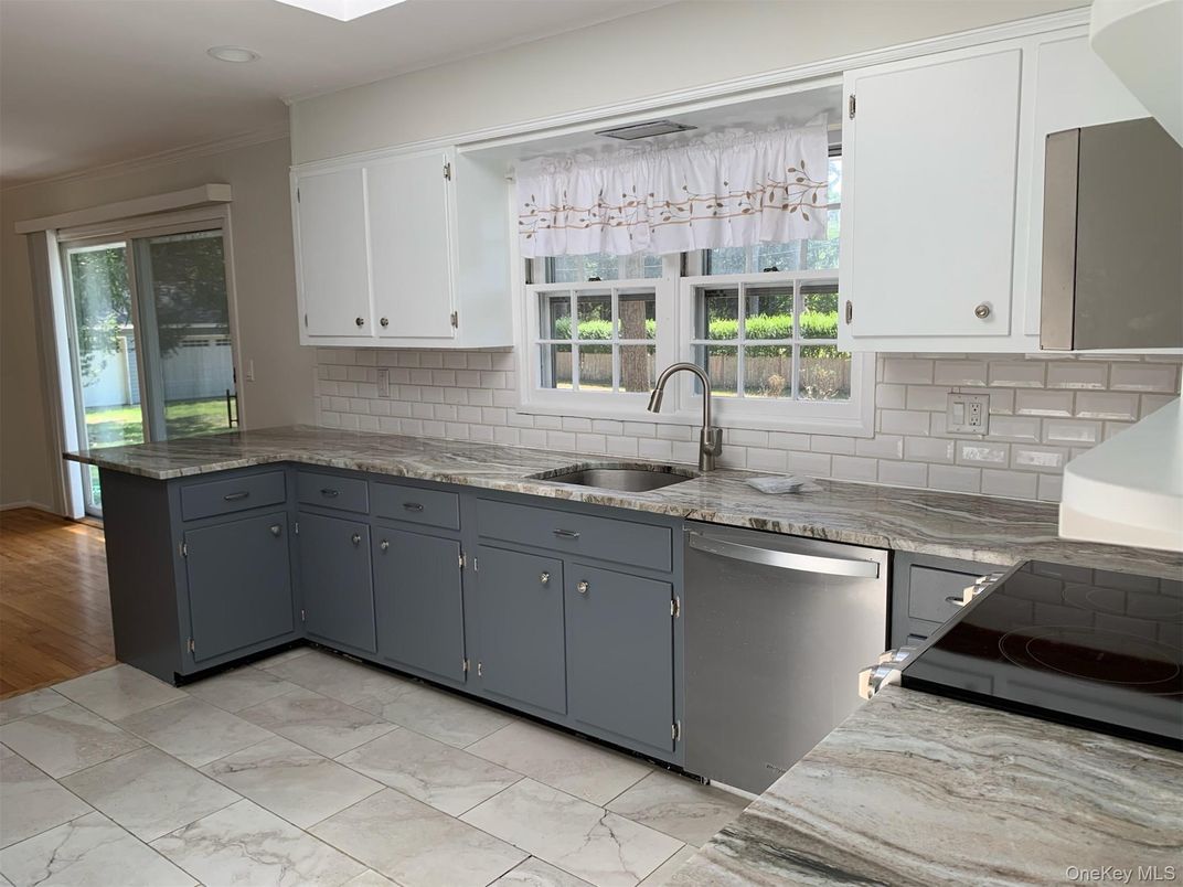 Interior, Kitchen, Marble, Recessed Lighting, Stainless Steel Appliances, Wood Texture Flooring