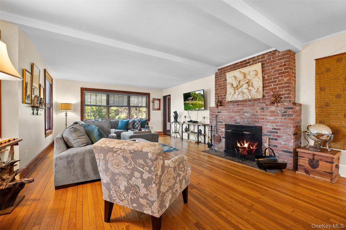 Fireplace, Interior, Living room, Stone Walls, Wood Texture Flooring