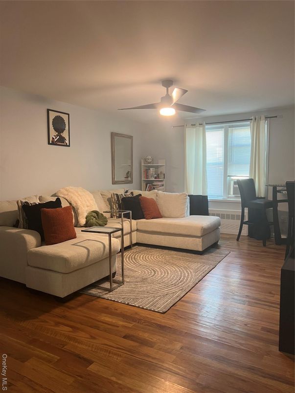 Dining room, Interior, Living room, Wood Texture Flooring