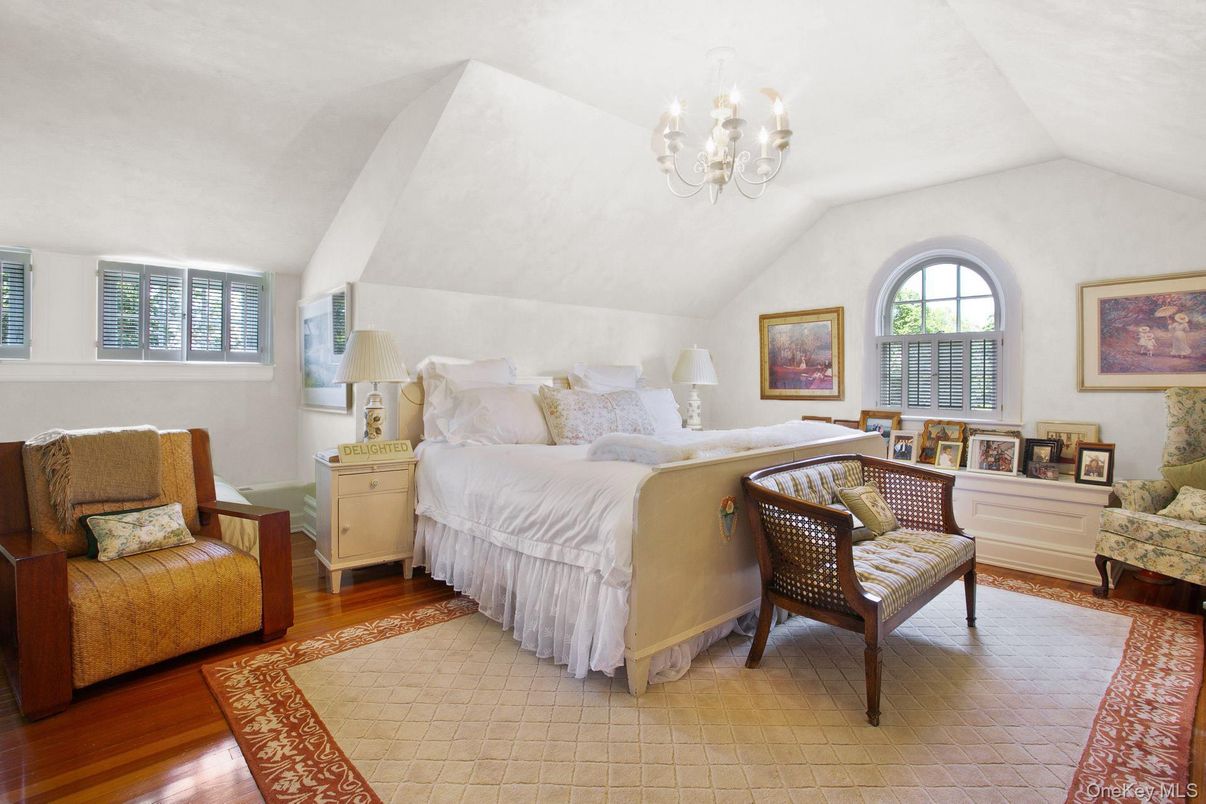 Bedroom, Chandelier, Interior, Wood Texture Flooring