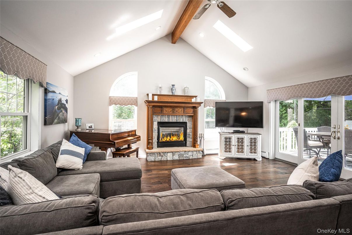 Fireplace, Interior, Living room, Recessed Lighting, Wooden Beams, Wood Texture Flooring