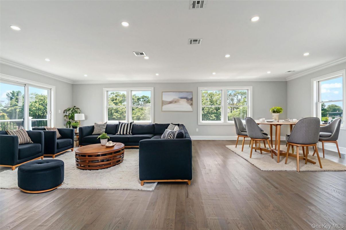 Dining room, Interior, Living room, Recessed Lighting, Wood Texture Flooring