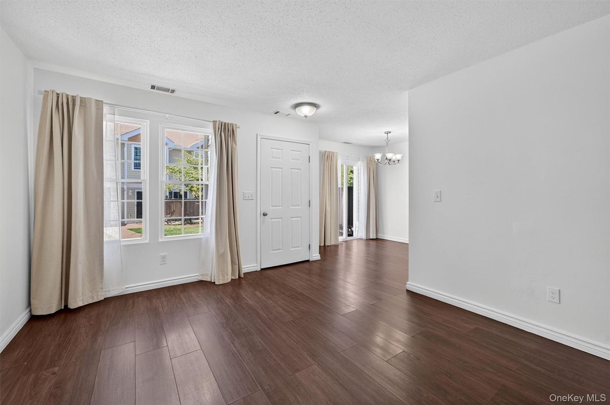 Chandelier, Empty room, Interior, Wood Texture Flooring