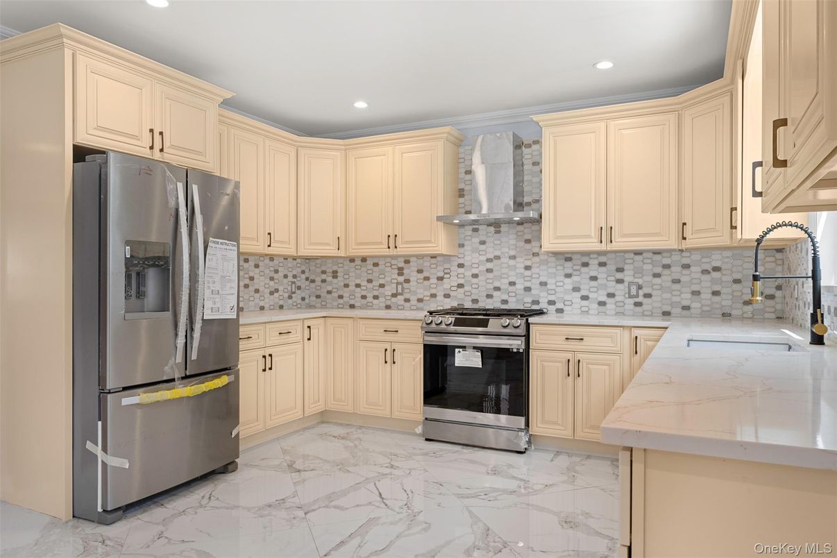Interior, Kitchen, Marble, Recessed Lighting, Stainless Steel Appliances