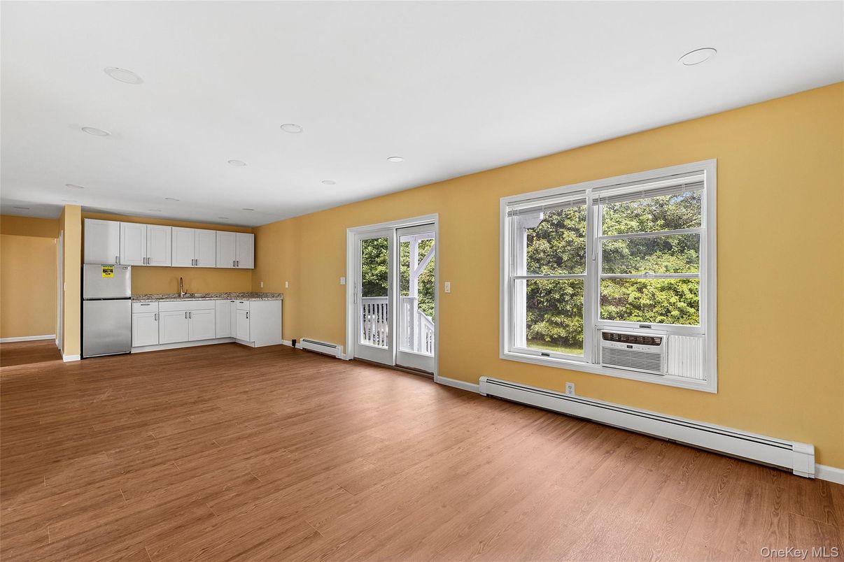 Empty room, Interior, Kitchen, Recessed Lighting, Wood Texture Flooring