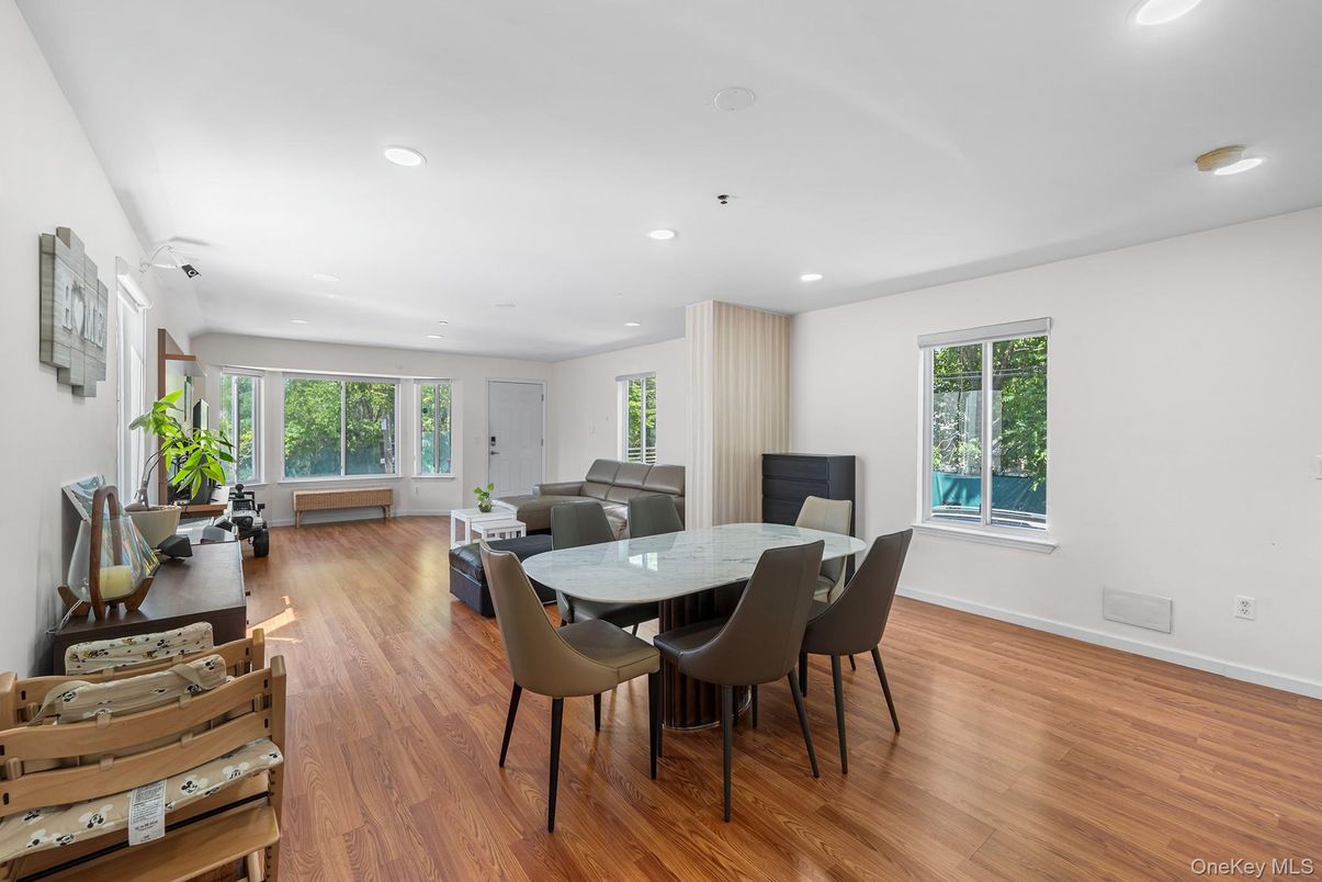 Dining room, Interior, Living room, Recessed Lighting, Wood Texture Flooring