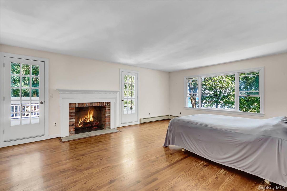 Bedroom, Fireplace, Interior, Wood Texture Flooring