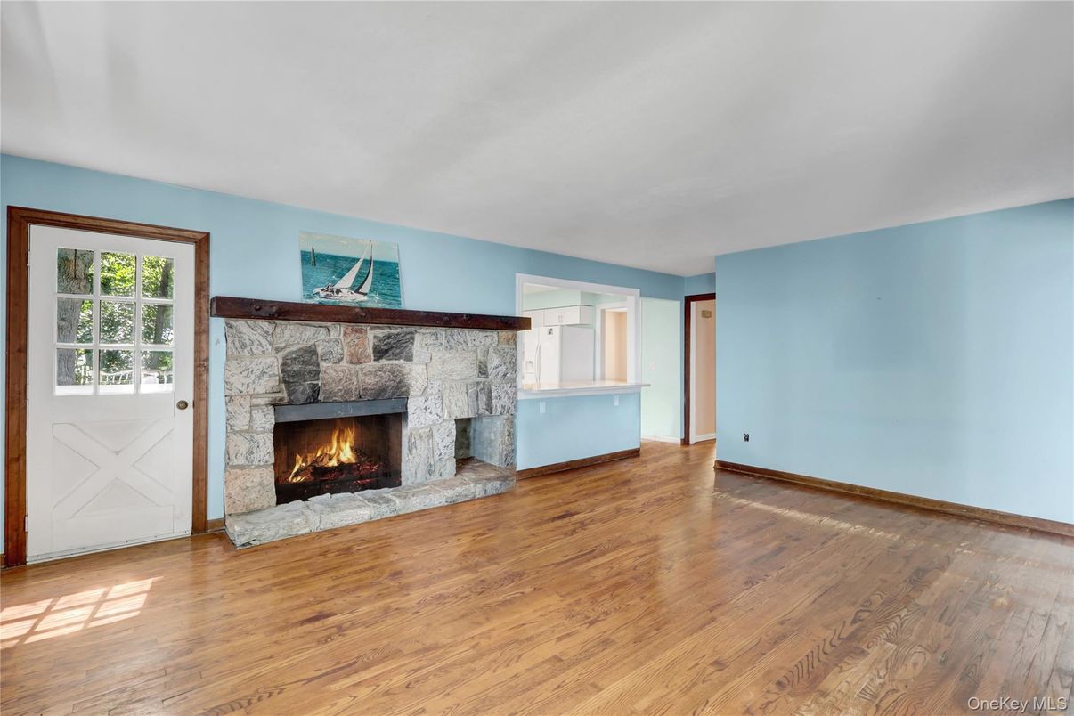 Empty room, Fireplace, Interior, Wood Texture Flooring