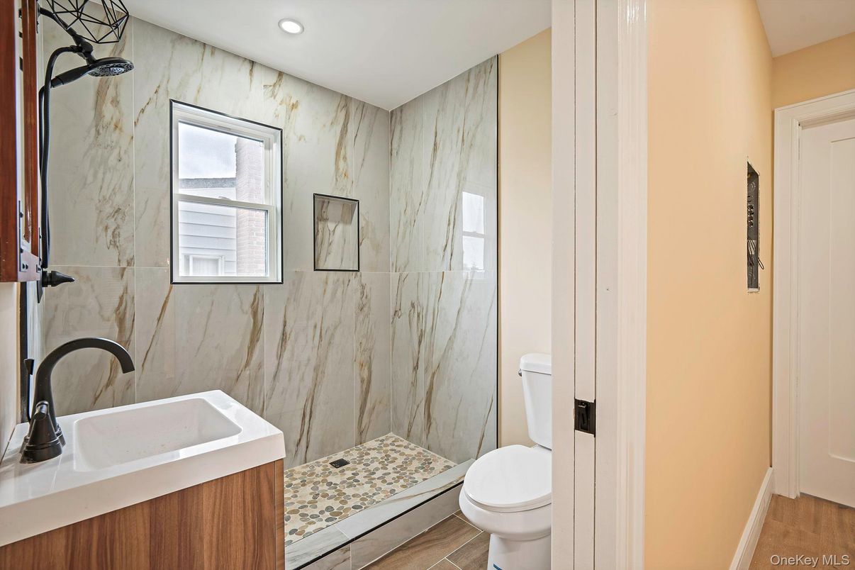 Bathroom, Interior, Marble Walls, Recessed Lighting, Wood Texture Flooring