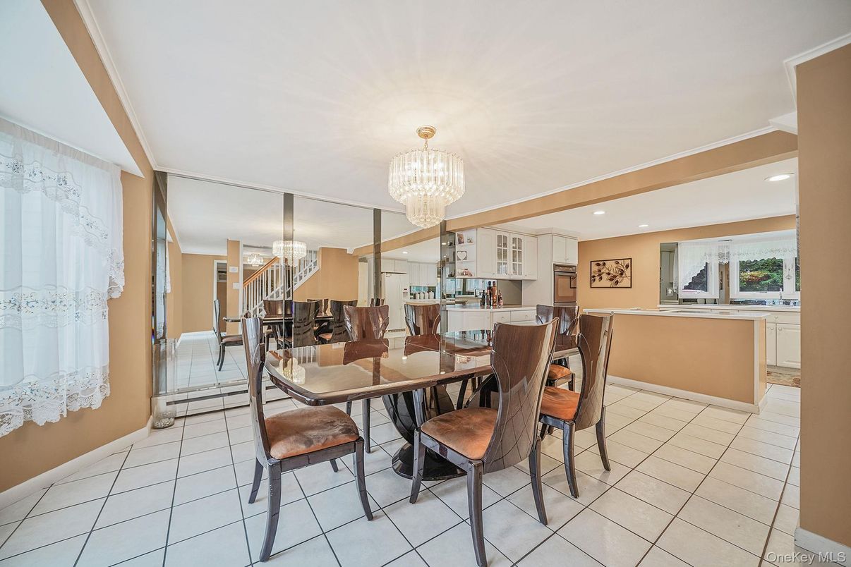 Chandelier, Dining room, Interior, Recessed Lighting