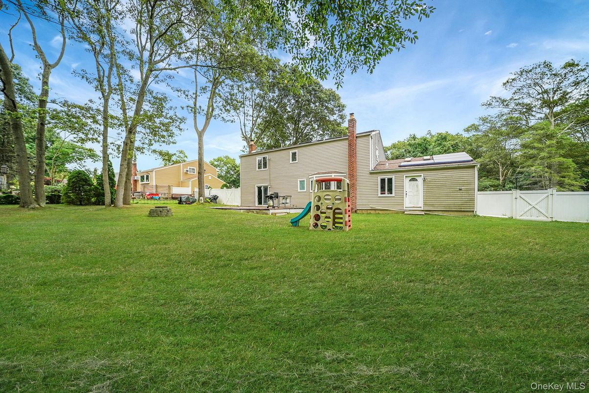 Backyard, Exterior, Playground