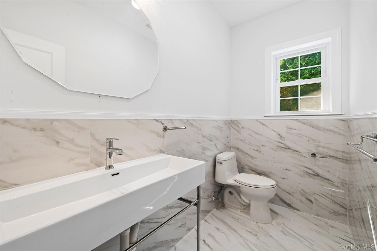 Bathroom, Interior, Marble, Marble Walls