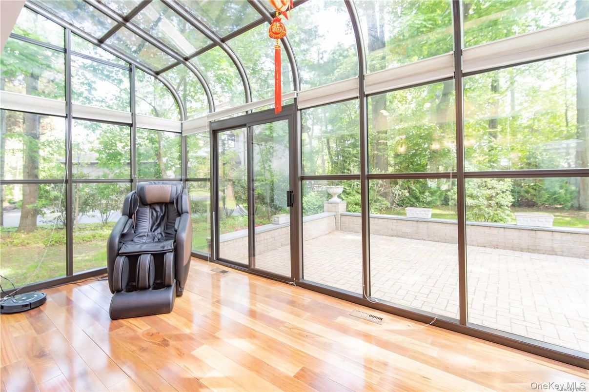 Glass Ceilings, Interior, Sun Room, Wood Texture Flooring