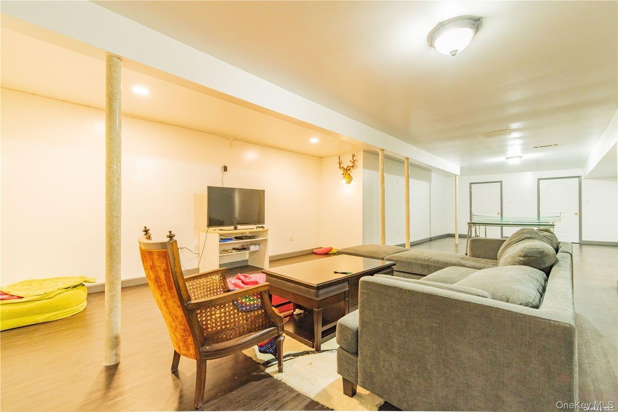 Game Room, Interior, Living room, Recessed Lighting, Wood Texture Flooring
