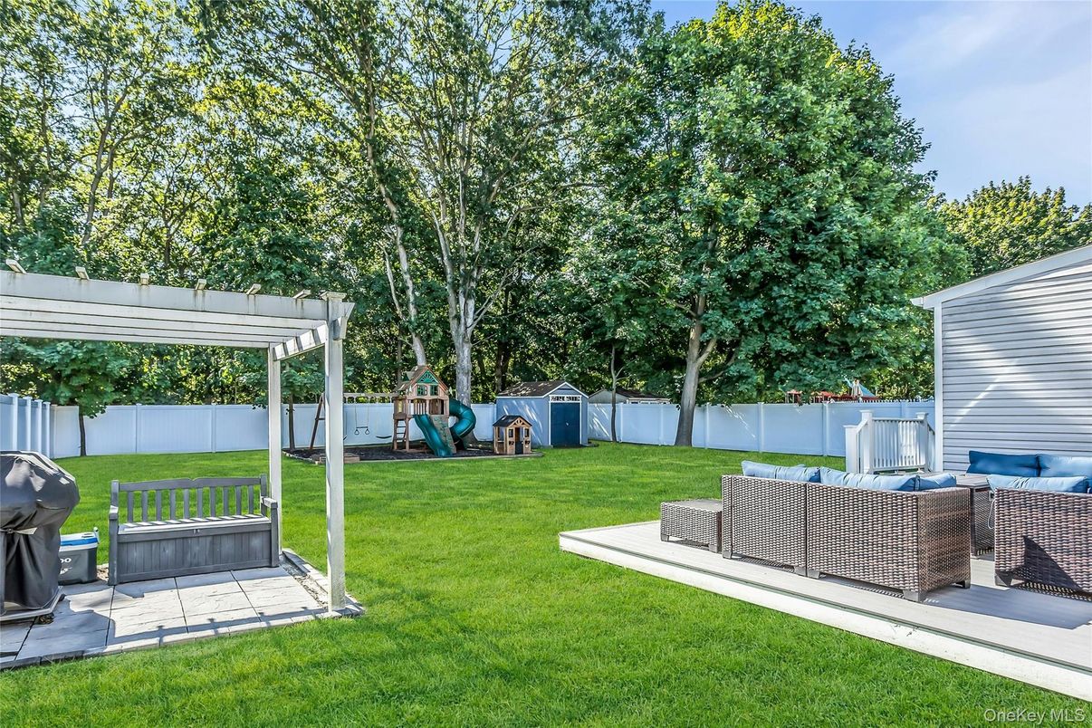 Backyard, Exterior, Playground
