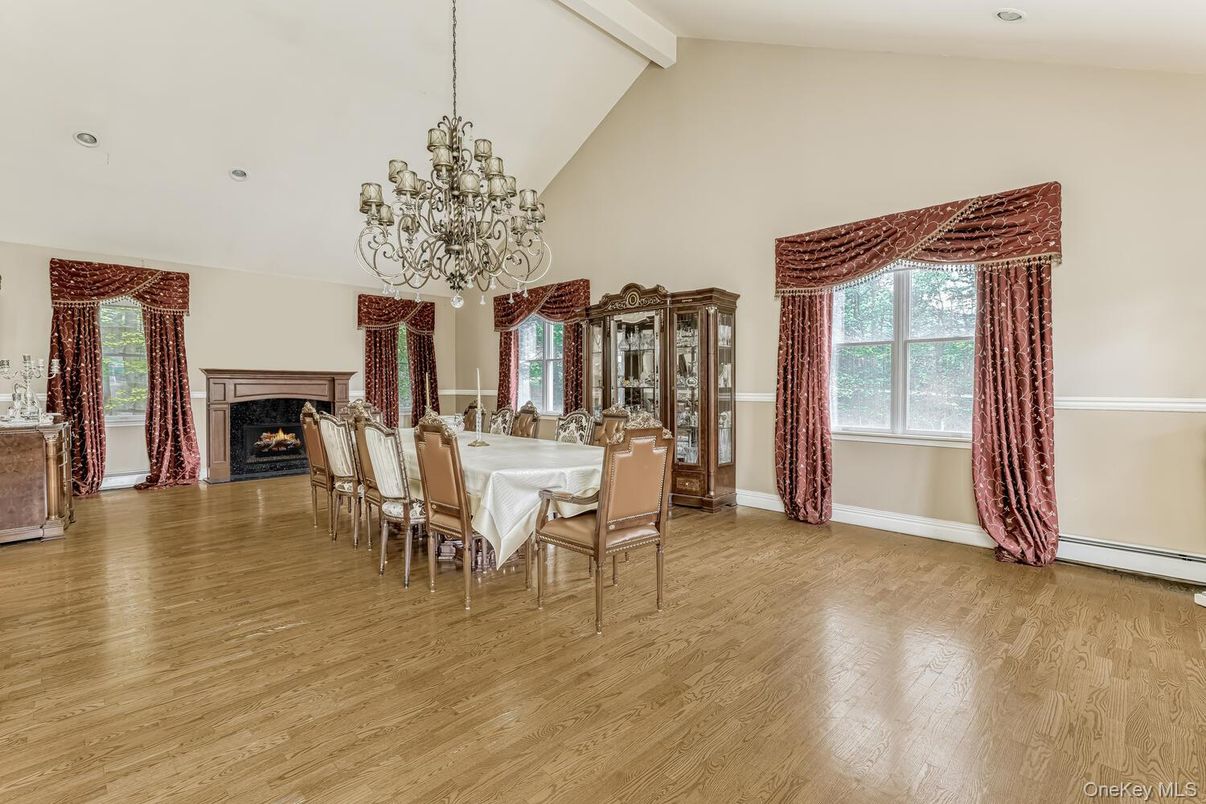 Chandelier, Dining room, Fireplace, Interior, Wood Texture Flooring