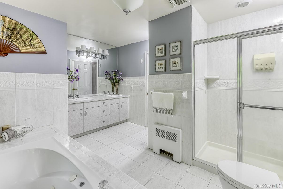 Bathroom, Dual Sink Vanities, Glass Shower, Interior
