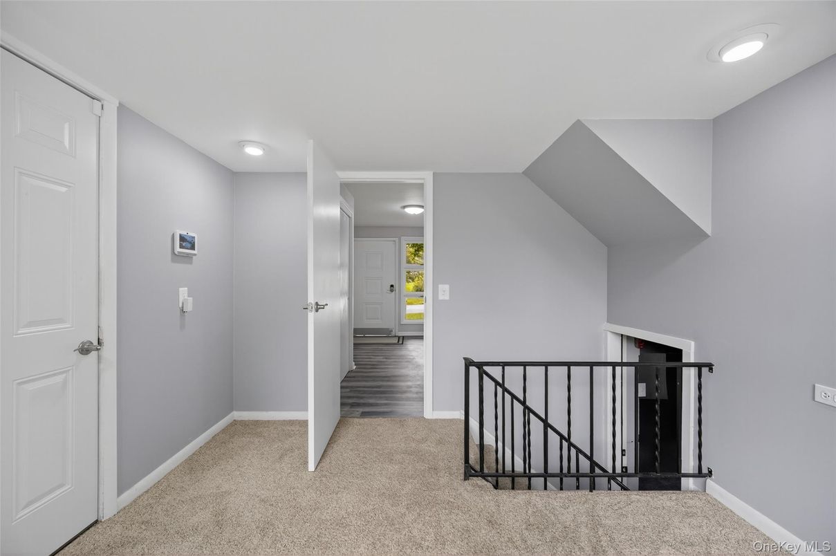 Interior, Recessed Lighting