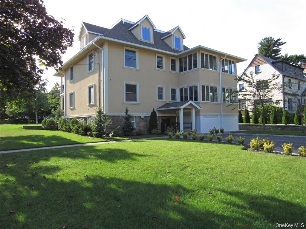 Attached, Backyard, Exterior, Facade, Georgian