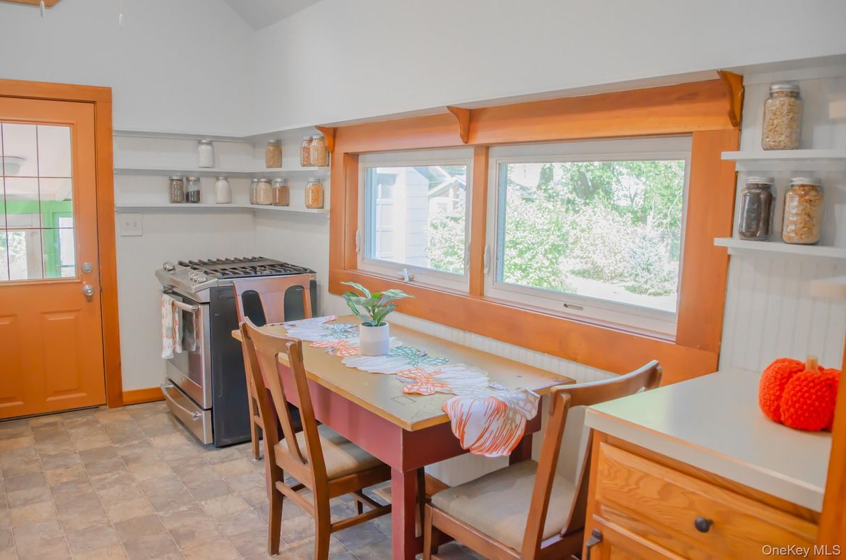 Dining room, Interior, Kitchen