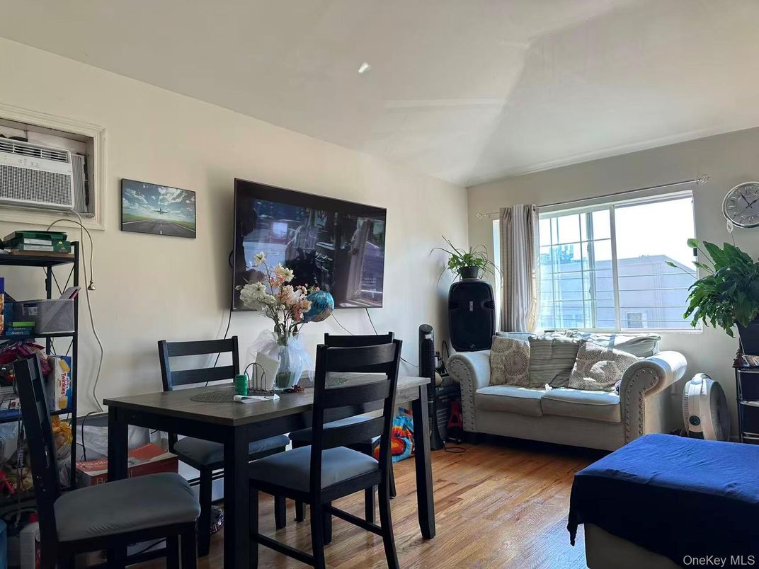 Dining room, Interior, Living room, Wood Texture Flooring