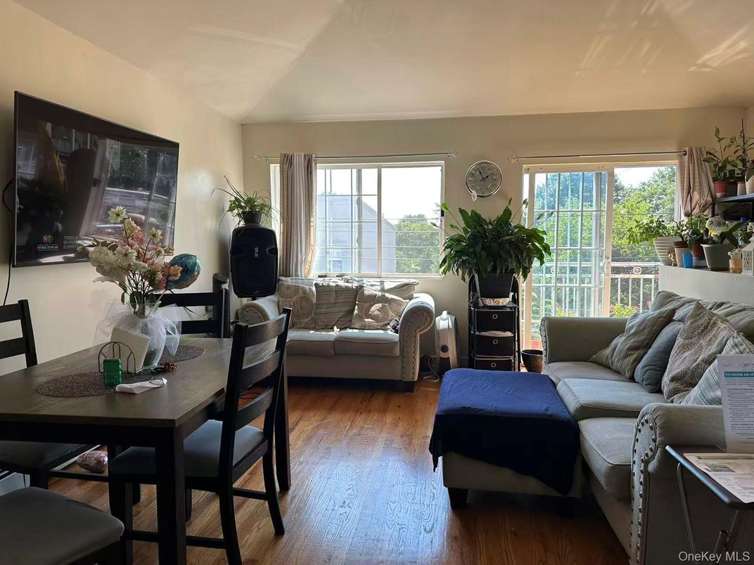 Dining room, Interior, Living room, Wood Texture Flooring