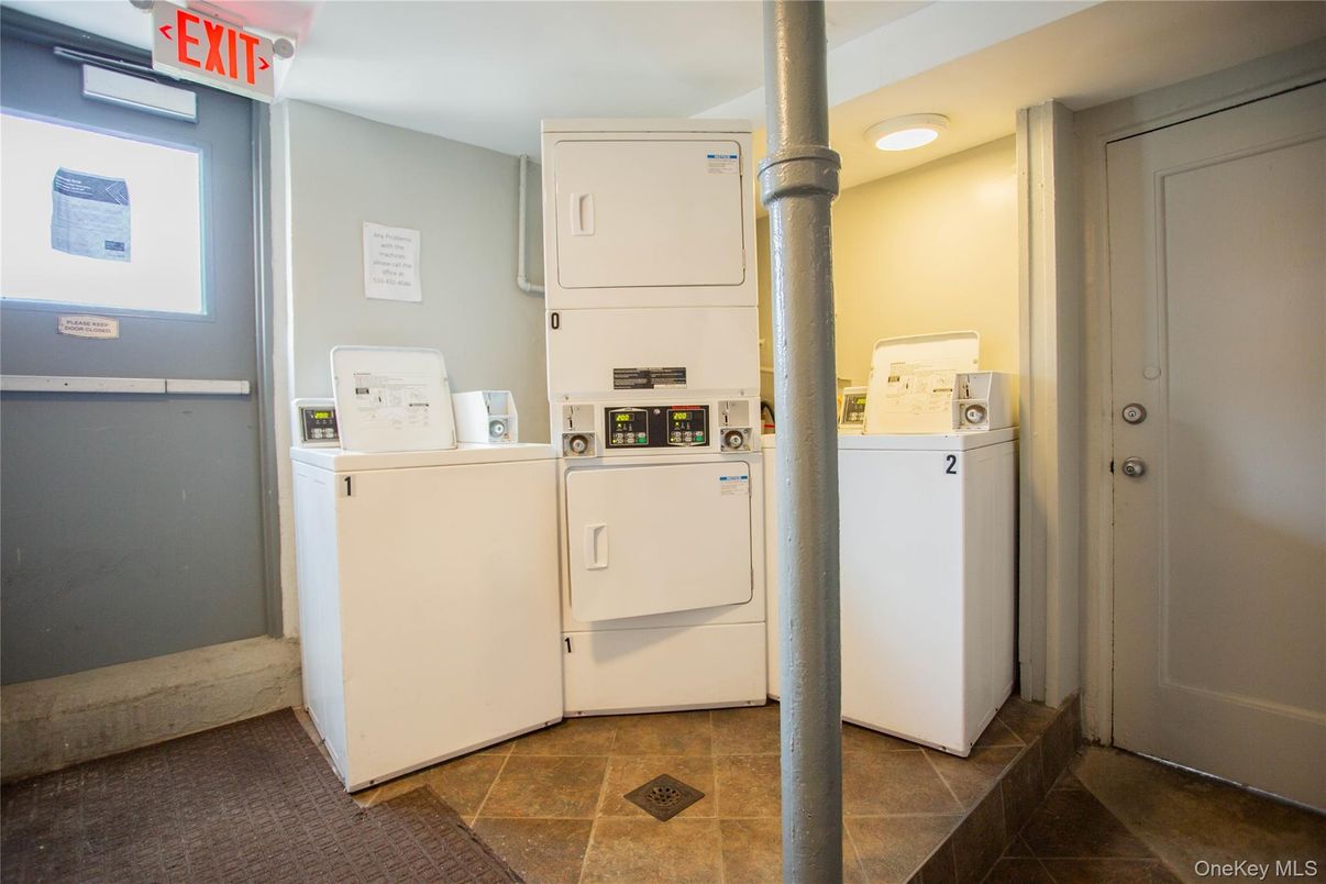 Interior, Utility Closets, Washer