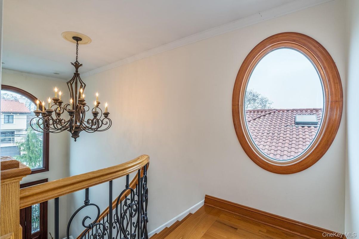 Chandelier, Interior, Wood Texture Flooring