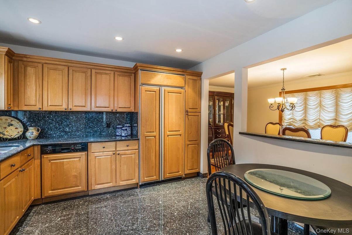 Chandelier, Dining room, Interior, Kitchen, Recessed Lighting