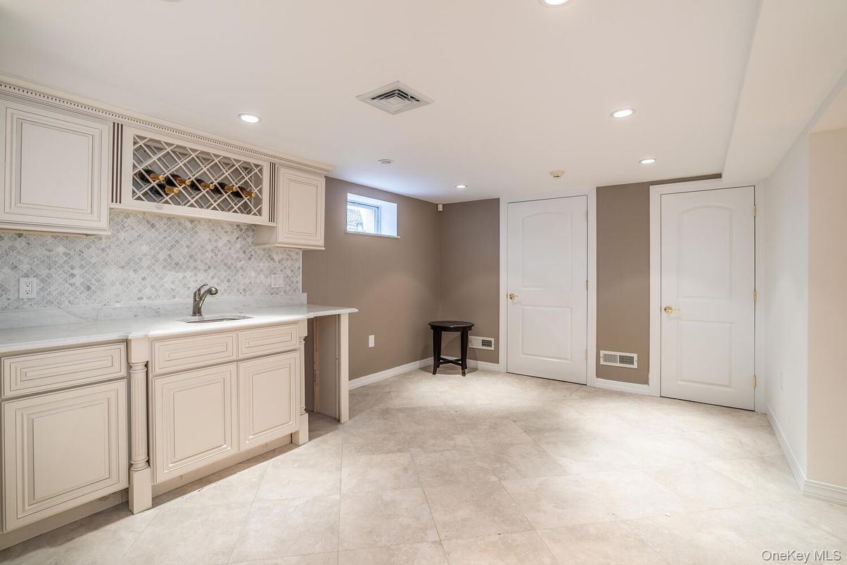 Interior, Recessed Lighting