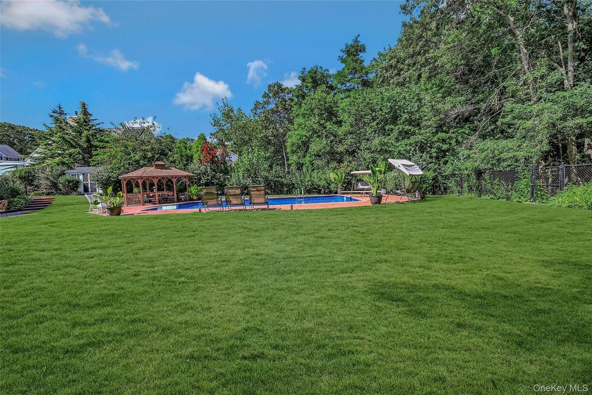 Backyard, Exterior, Pool