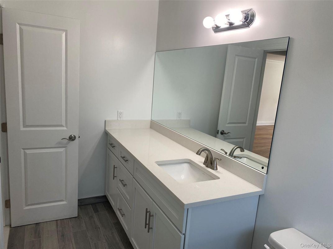 Bathroom, Dual Sink Vanities, Interior, Wood Texture Flooring
