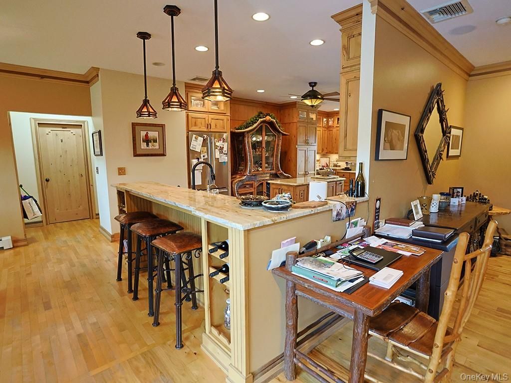 Interior, Kitchen, Pendant Lights, Recessed Lighting, Wood Texture Flooring