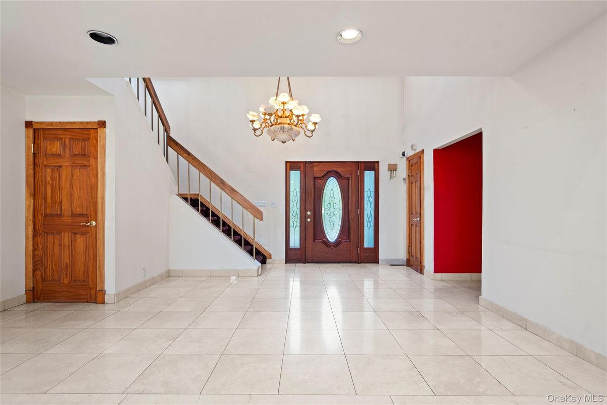 Chandelier, Interior, Recessed Lighting