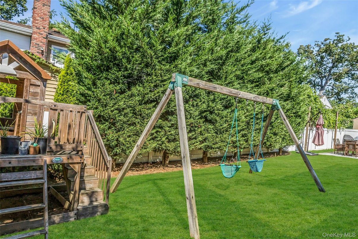 Backyard, Exterior, Playground